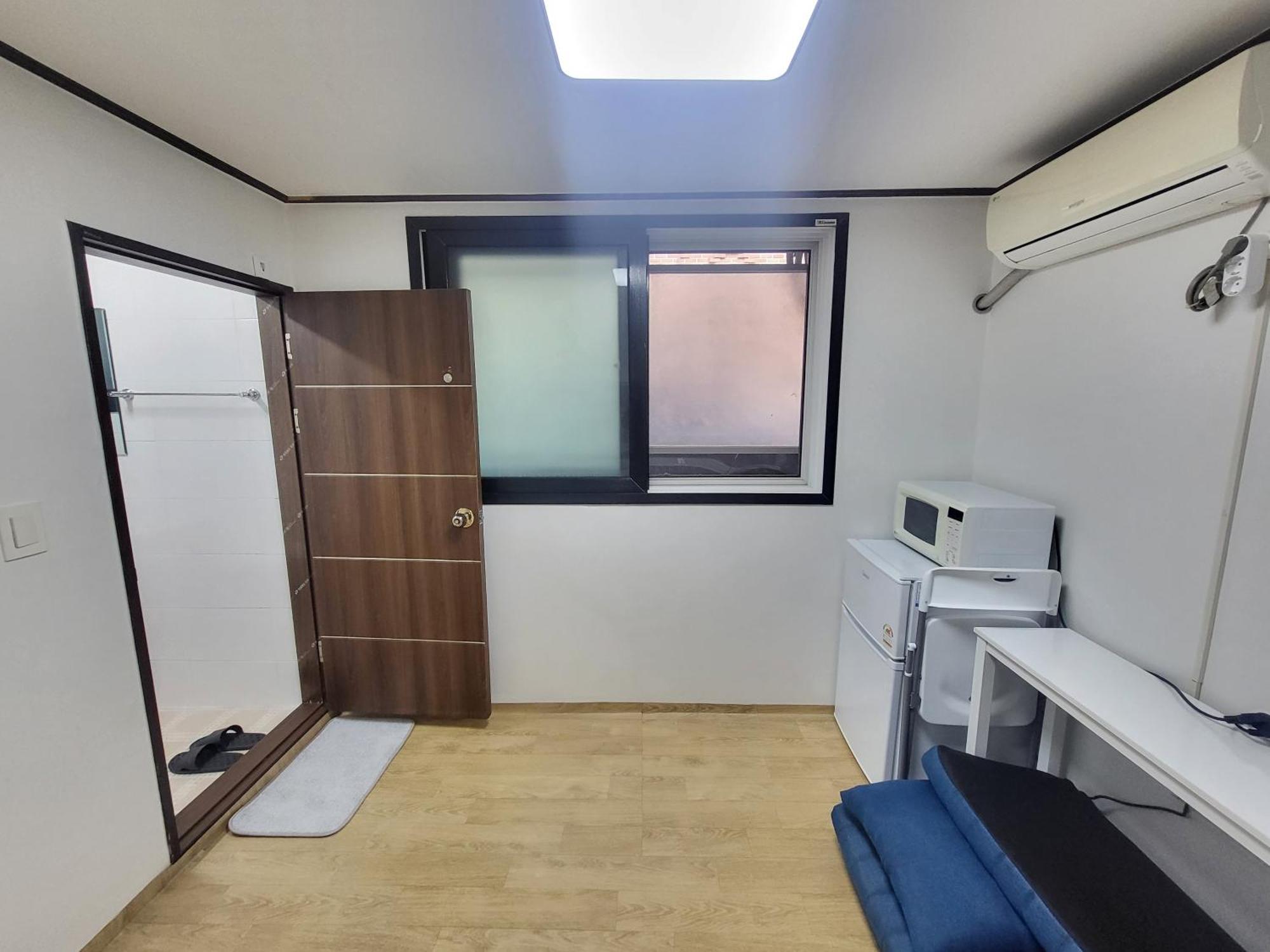 Apartemen Fully Furnished #bunker, Near Miasageori Subway Station Line 4 *