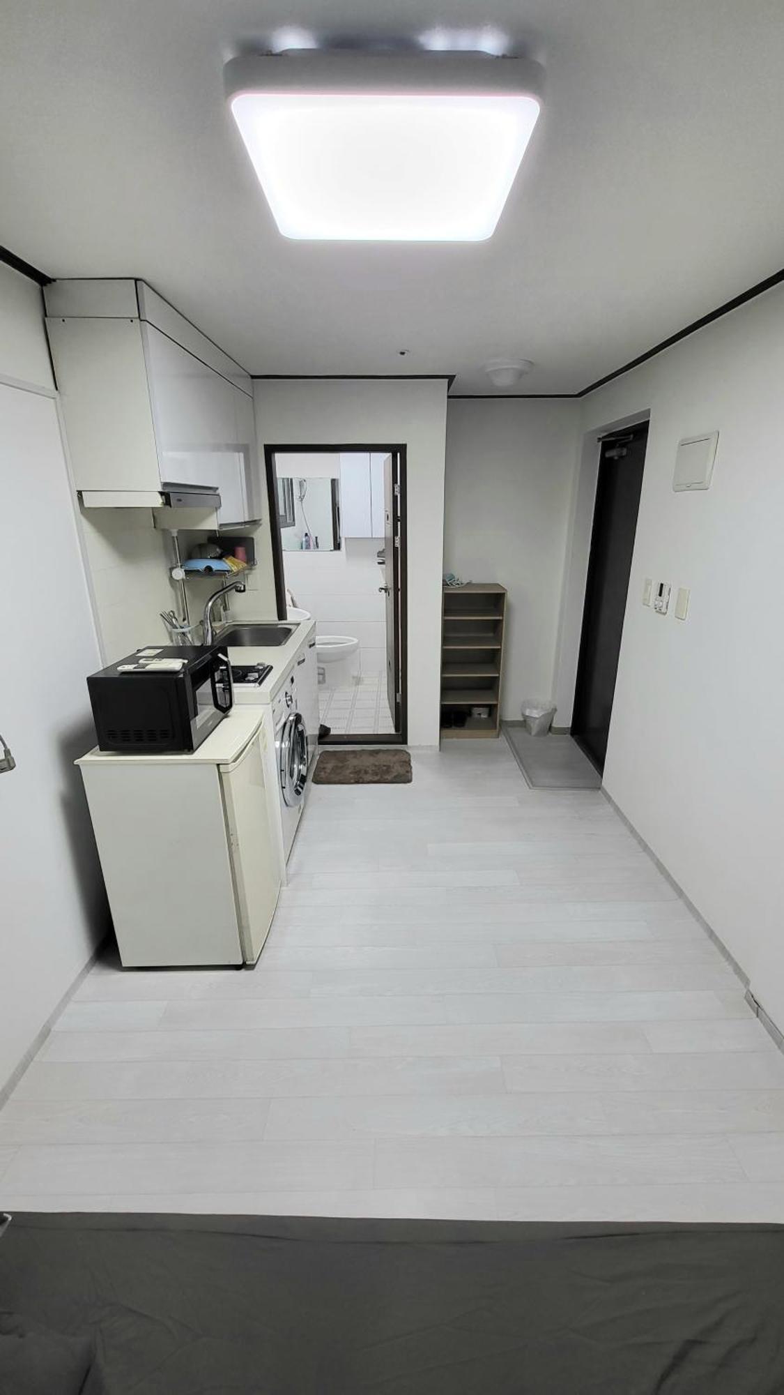 Apartemen Fully Furnished #bunker, Near Miasageori Subway Station Line 4 Seoul